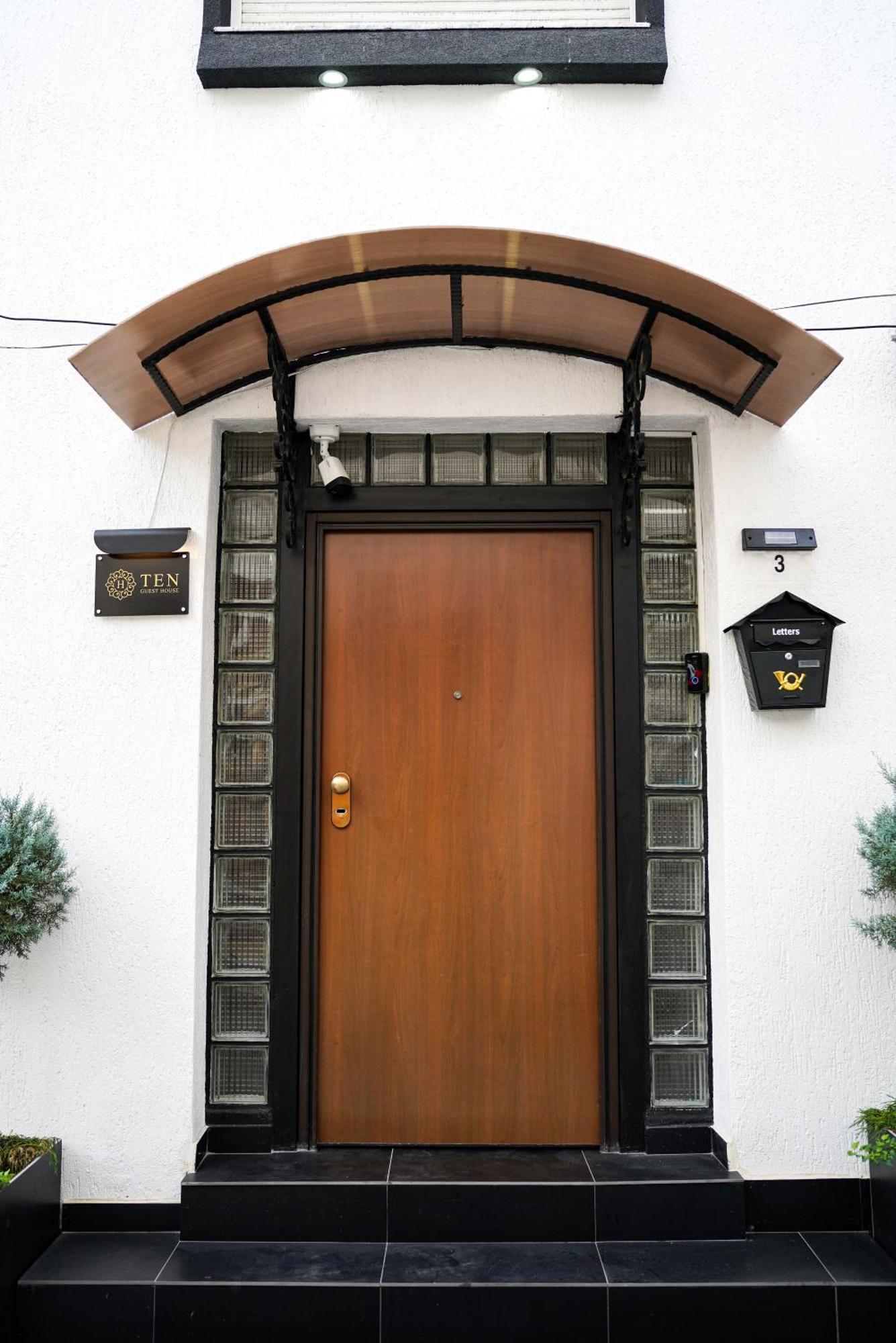 פרישטינה Ten Guest House מראה חיצוני תמונה