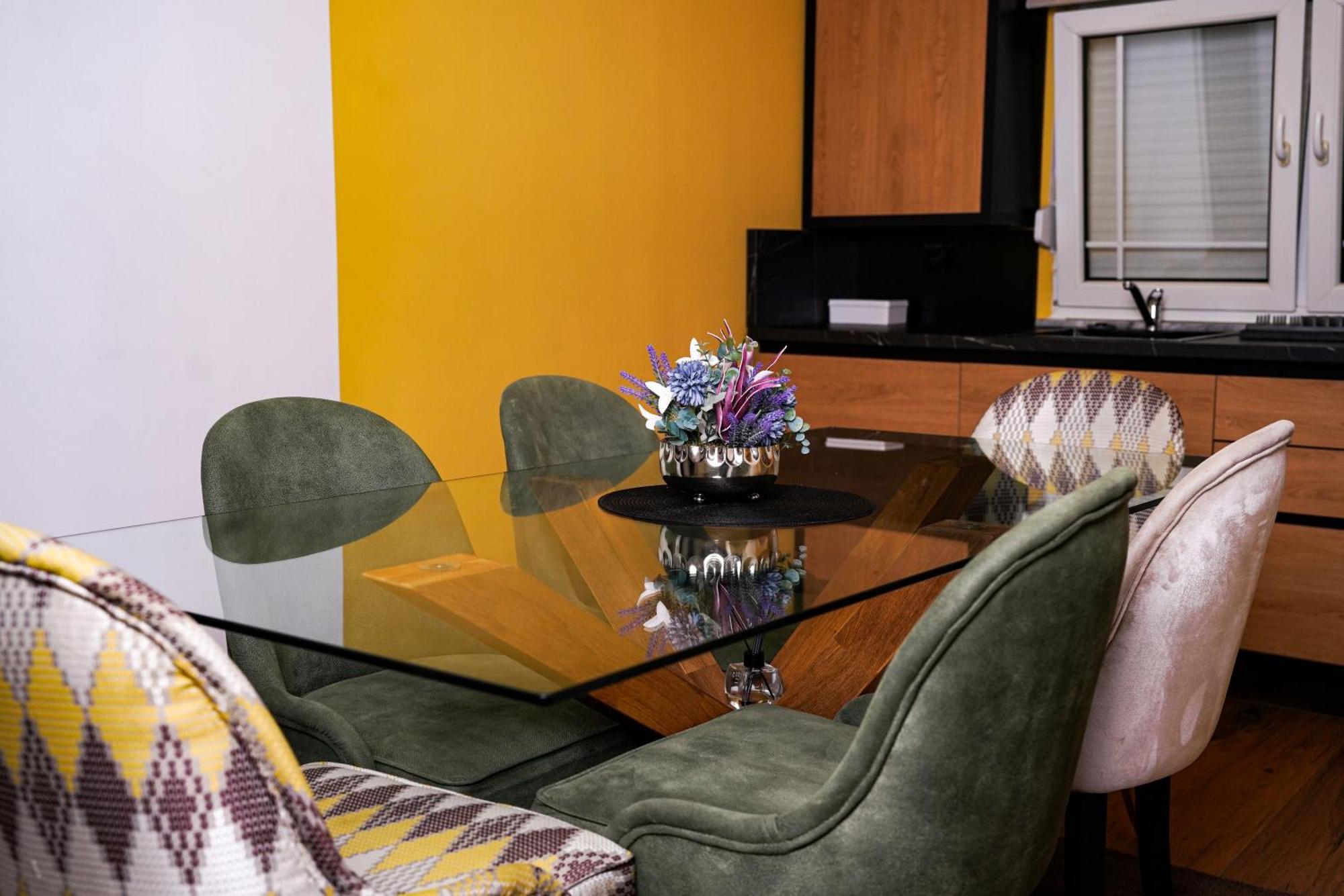 פרישטינה Ten Guest House מראה חיצוני תמונה